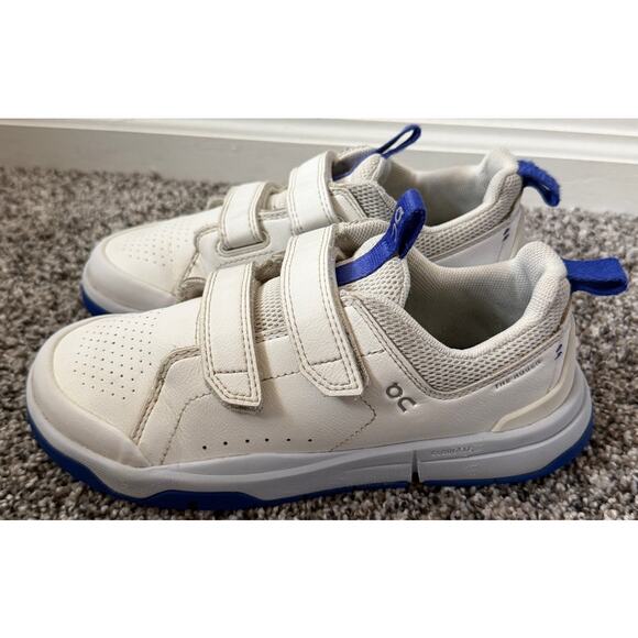 On Cloud/On Running The Roger kids size 2y - Picture 2 of 7